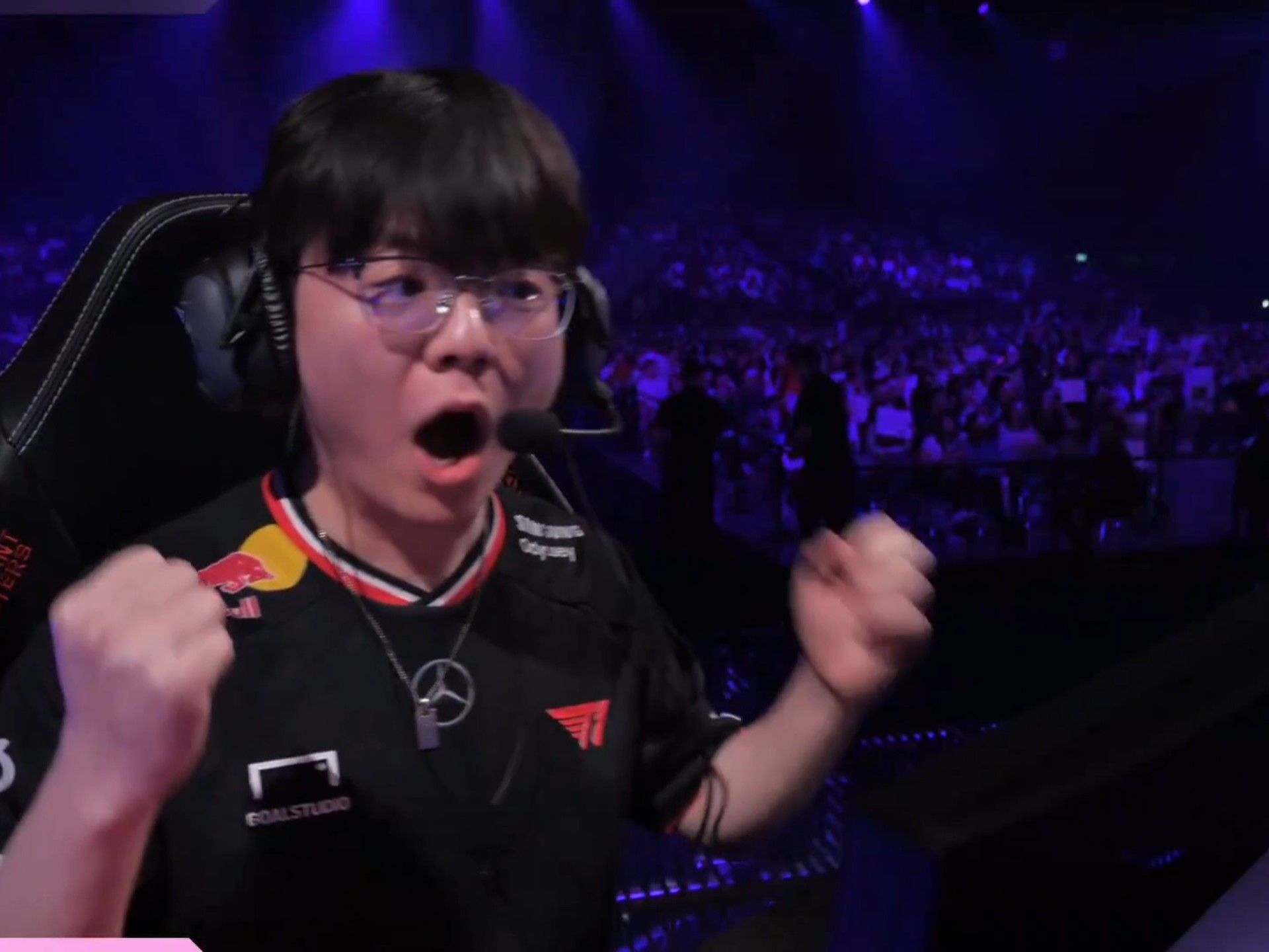 T1横扫MAD,Elk操刀奇招英雄翻盘鏖战多局淘汰赛,点燃全场激情 T1横扫MAD,Elk操刀奇招英雄翻盘鏖战多局淘汰赛,点燃全场激情